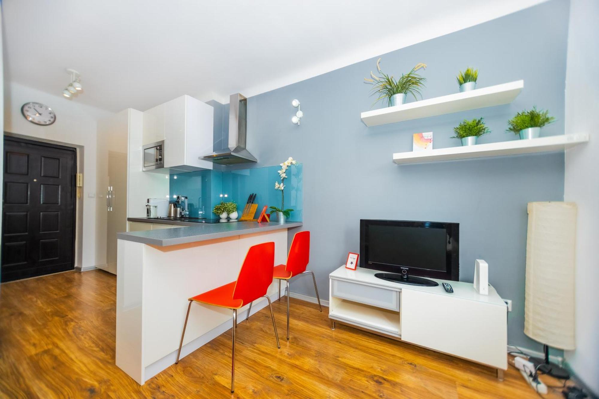 Cozy Studio Next To The Metro And City Center Varsavia Esterno foto