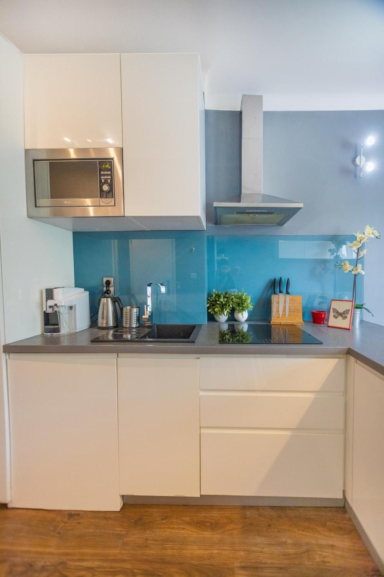 Cozy Studio Next To The Metro And City Center Varsavia Esterno foto